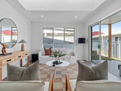 3A Turner Esplanade, East Corrimal