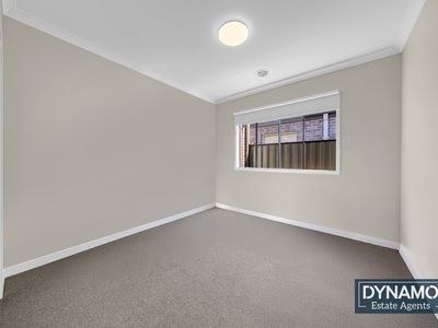 9 Spreading Road, Mickleham