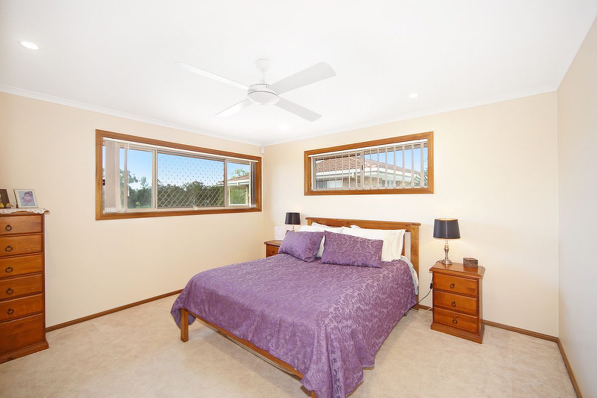 28 Hooper Cres, Tewantin