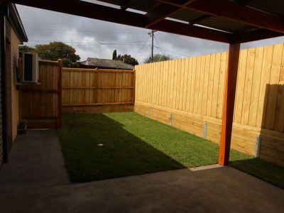 1A Mack Court, Belmont