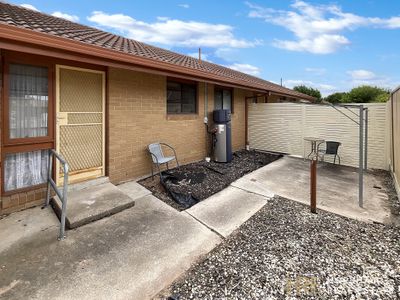 13 Shalom Place, Horsham