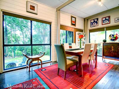 260 Western Avenue, Montville
