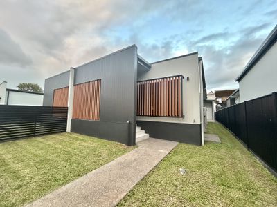 27 McLachlan Street, Manunda