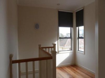 2 / 52 Mount Street, Glen Waverley