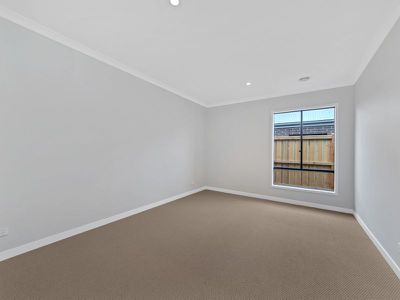 267 Heather Grove, Clyde North