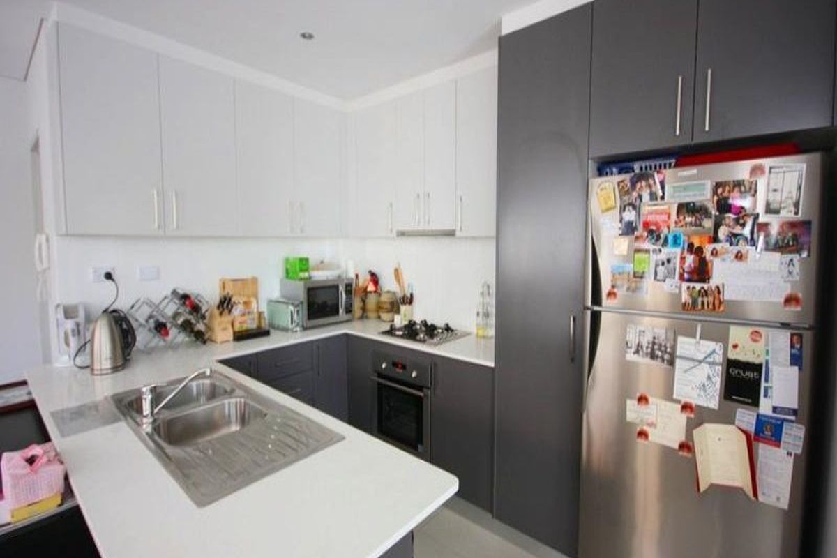 40 Henley Road, Homebush West