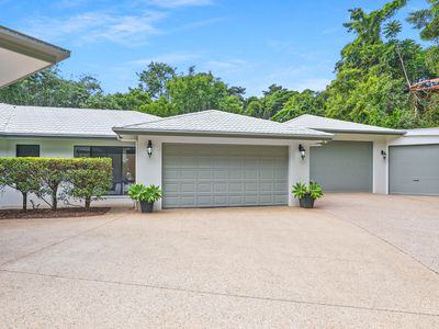 42-44 Osprey Close, Bayview Heights