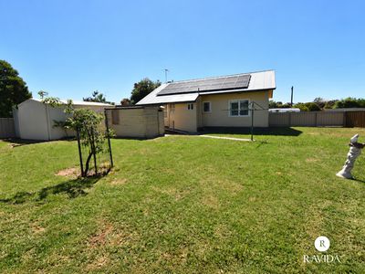 17 Bowser Crescent, Wangaratta
