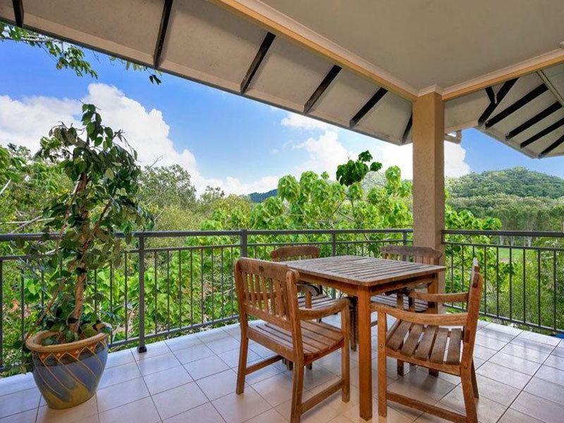 1418 / 2-10 Greenslopes Street, Cairns North