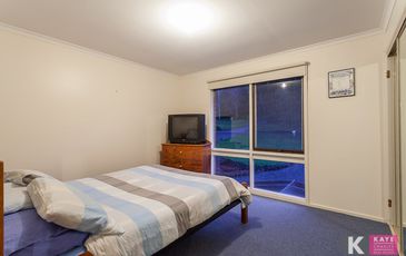 10 Corringham Road, Beaconsfield Upper