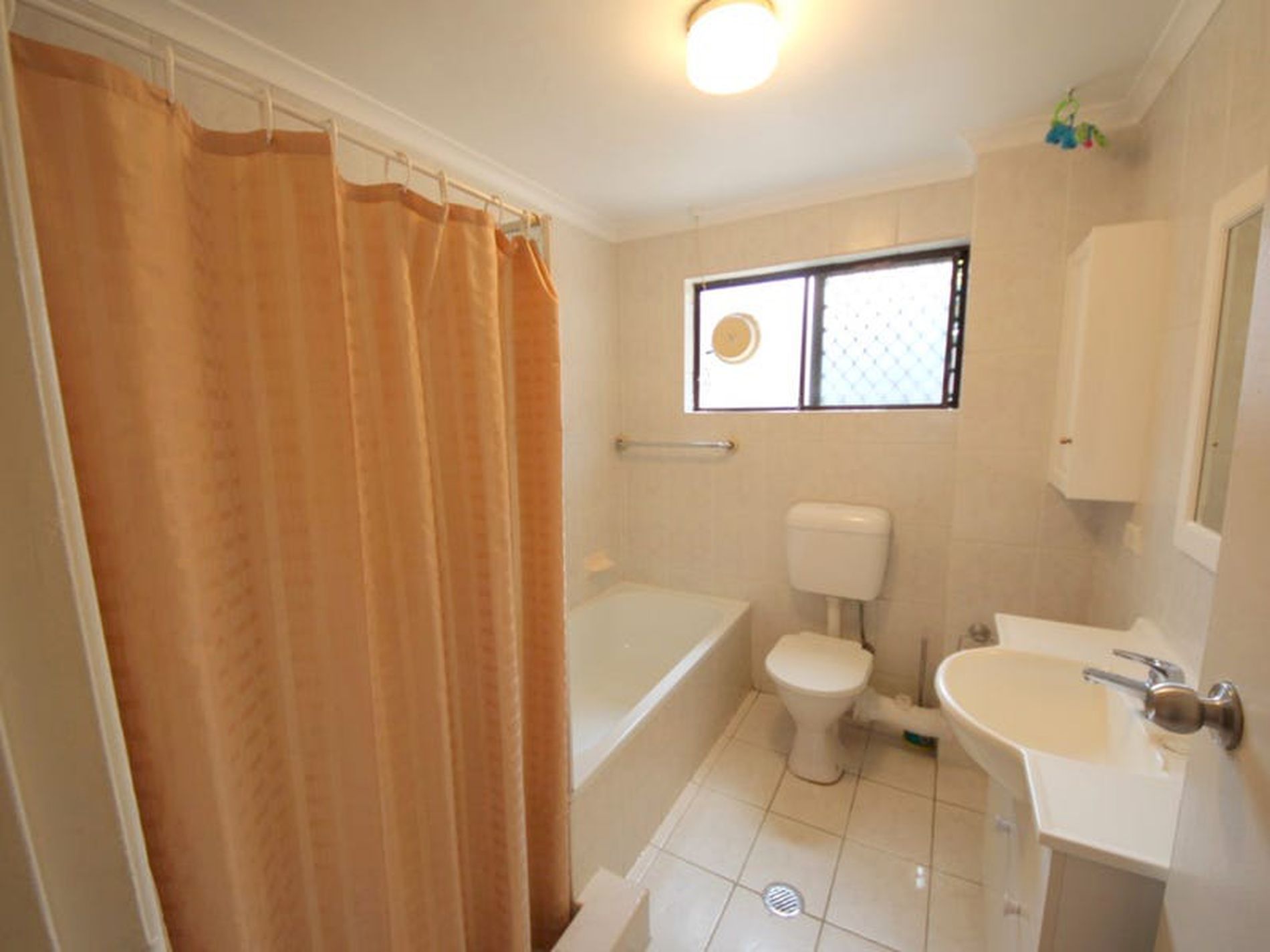 9 / 17 Rickard Road, Bankstown