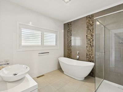 36 Webb Ave, Seymour