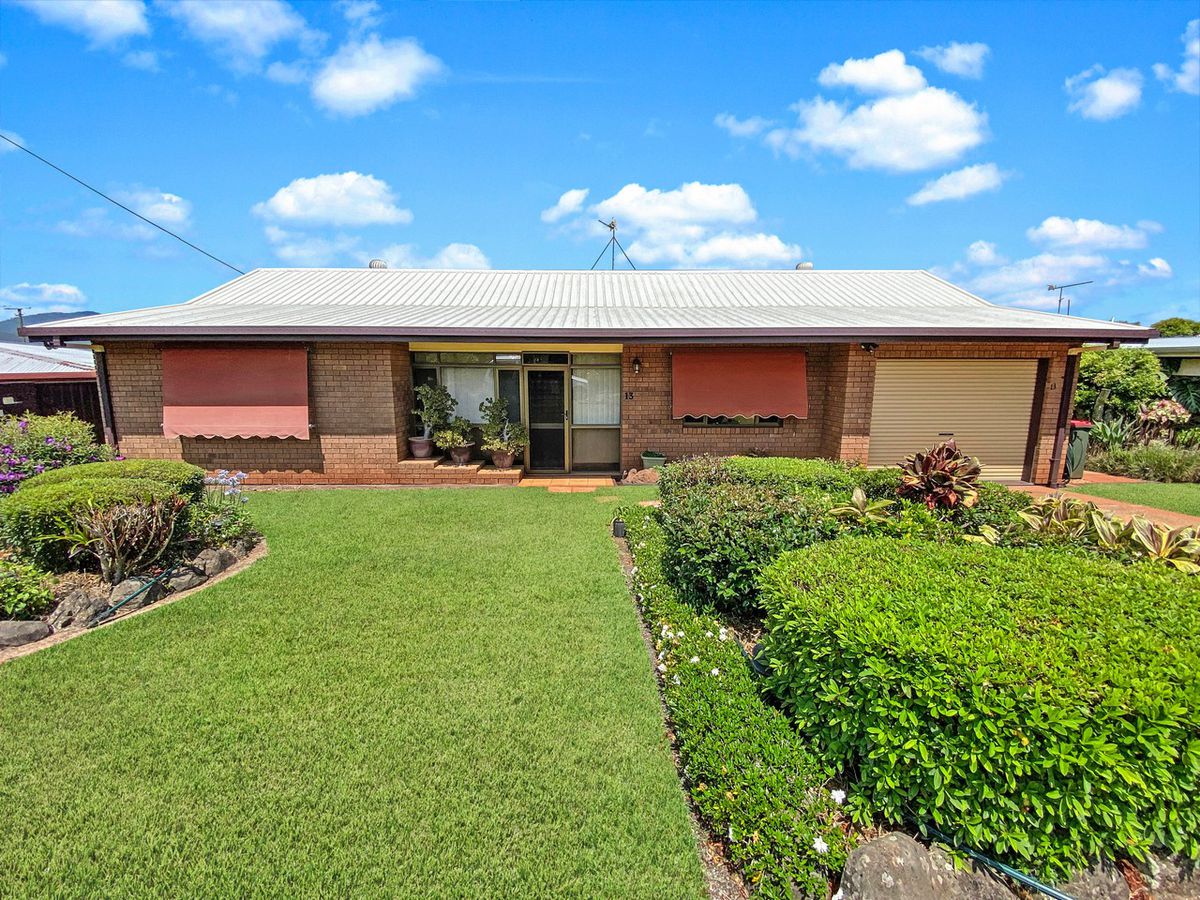 13 Pink Street, Atherton