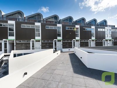 11 / 87-93 Stevedore Street, Williamstown