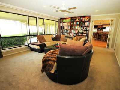 587 White Rock  Rd, White Rock