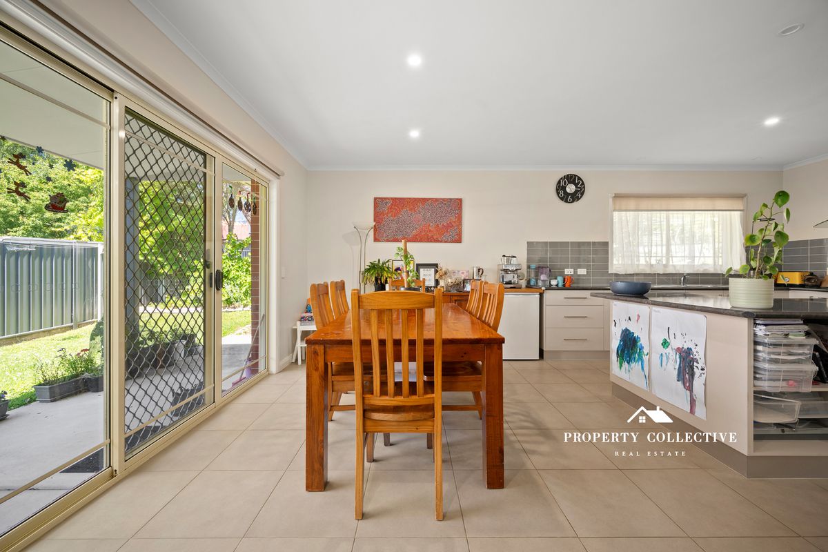 3 / 1A Railway Avenue, Beechworth