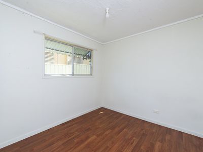 21 Laurel Street, Woodridge