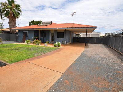 25 Yarrunga Crescent, South Hedland