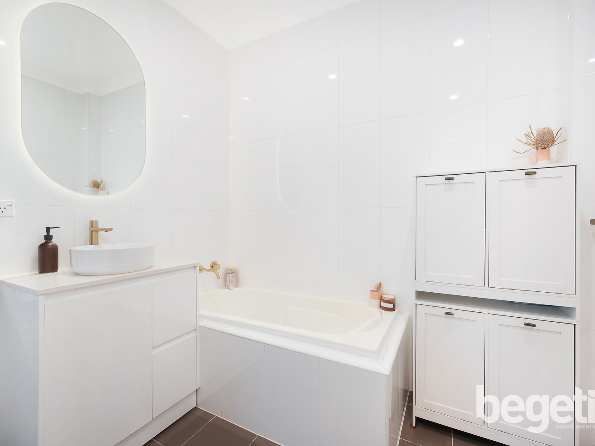 6 / 37 Burwood Road, Belfield