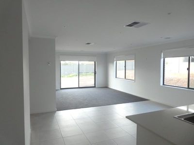 13 Wallaby Road, Seymour