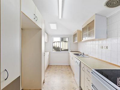 37 Warrigal Street, The Entrance