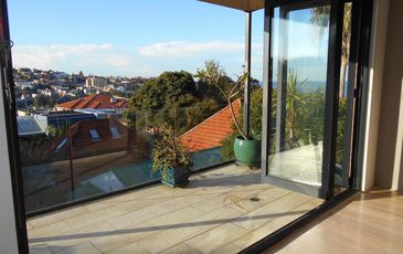8 / 55-57 Carr Street, Coogee