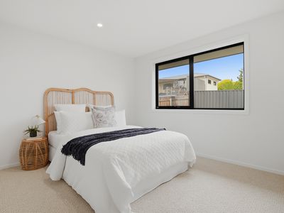 2 / 5 Bond Street, Kings Meadows