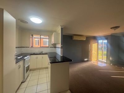 2 / 11 Karwin Street, Tamworth