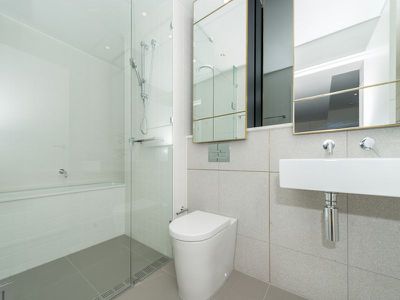 3164 / 65 Tumbalong Boulevard, Haymarket