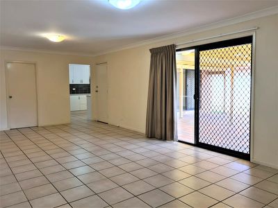 33 Carnaby Street, Macgregor