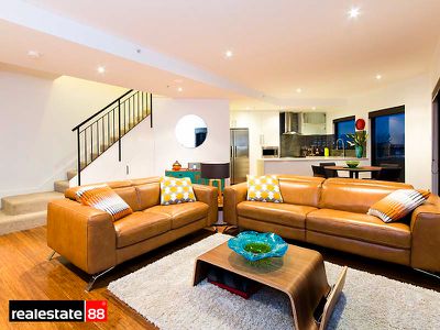 907 / 251 Hay Street, East Perth