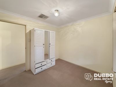 471 Wheelers Lane, Dubbo