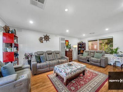 7 Loddon Court, Werribee