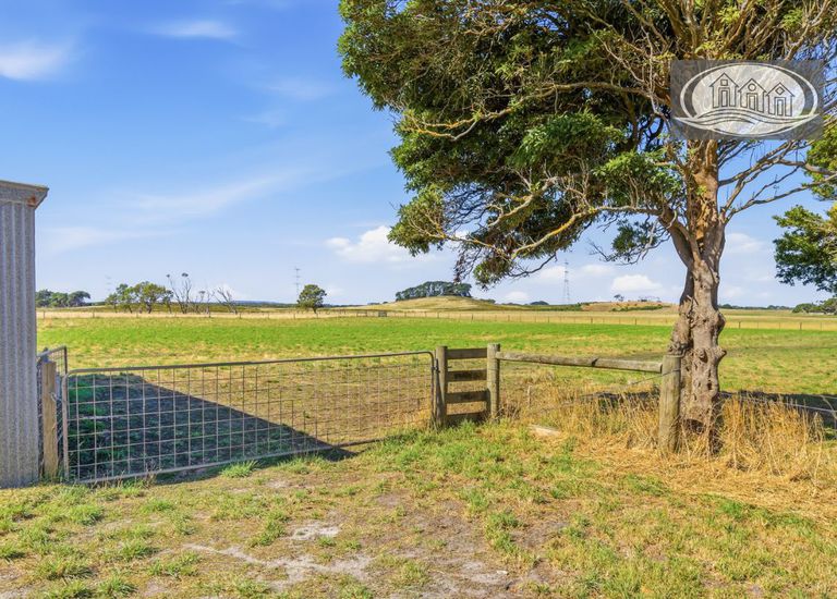 138 Oakleys Road, Portland