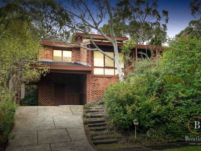 5 Melville Drive, Greensborough