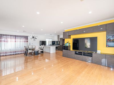 2 Jesmond Lane, Success