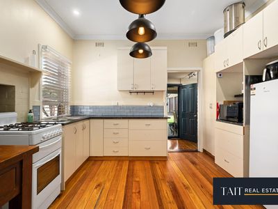 14 Callander Avenue, Wangaratta