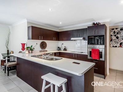 26 Summit Tce, Forest Lake