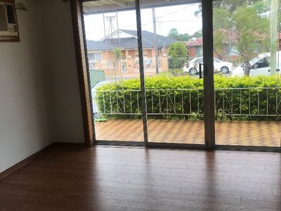 60 The Grove, Fairfield