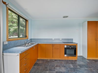 84 Williams Road, Randalls Bay