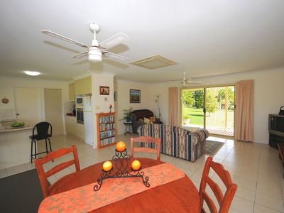 23 SANCTUARY HILLS ROAD, Takura