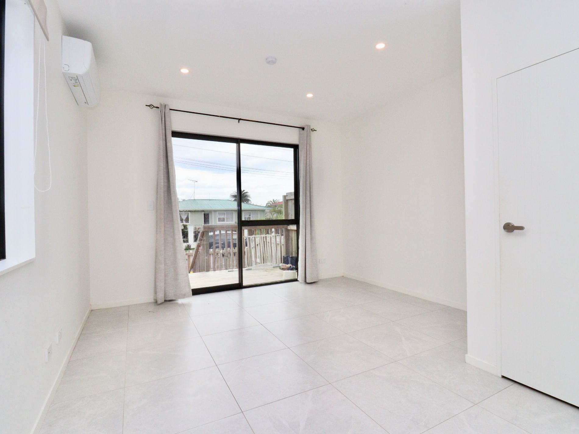 13A Everitt Road, Otara