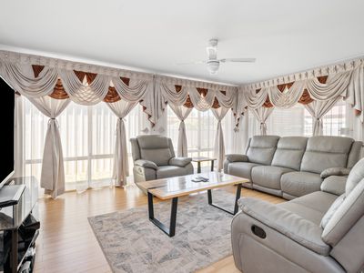 2 Osmetti Drive, Somerville