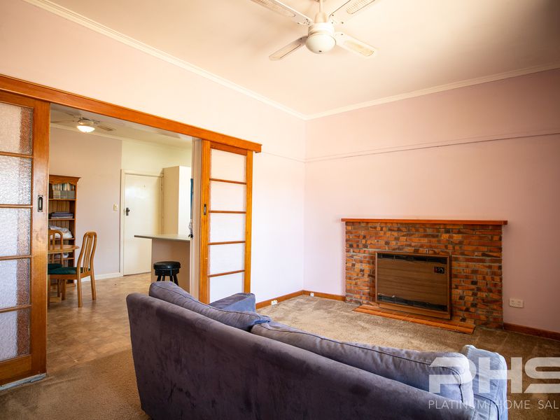18 Meering Road, Quambatook