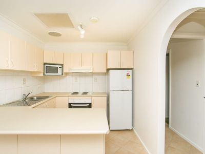 2 / 31-33 Bristol Avenue, Bicton