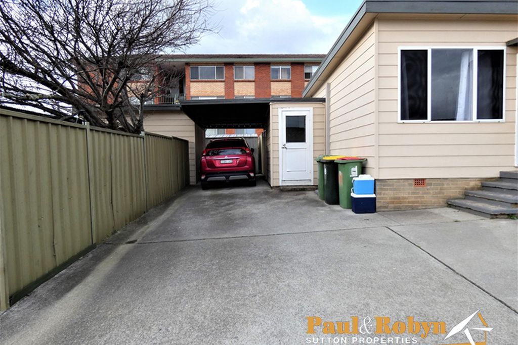 2 / 65 Macquoid Street, Queanbeyan East