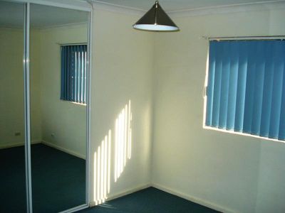 7 / 3 Whitfield Pl, Lake Illawarra