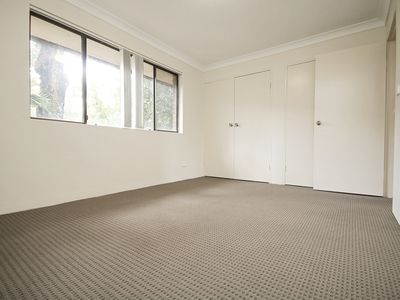 6 / 219 Old Kent Road, Greenacre