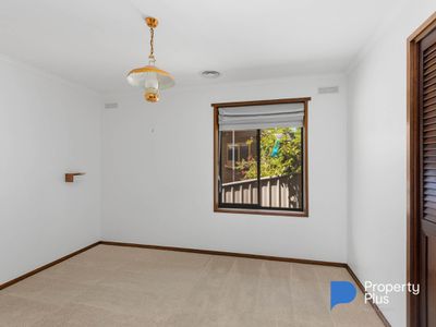 54 Putnam Avenue, Strathdale