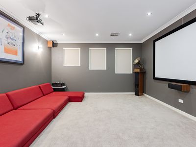 2 Neroli Link, Atwell